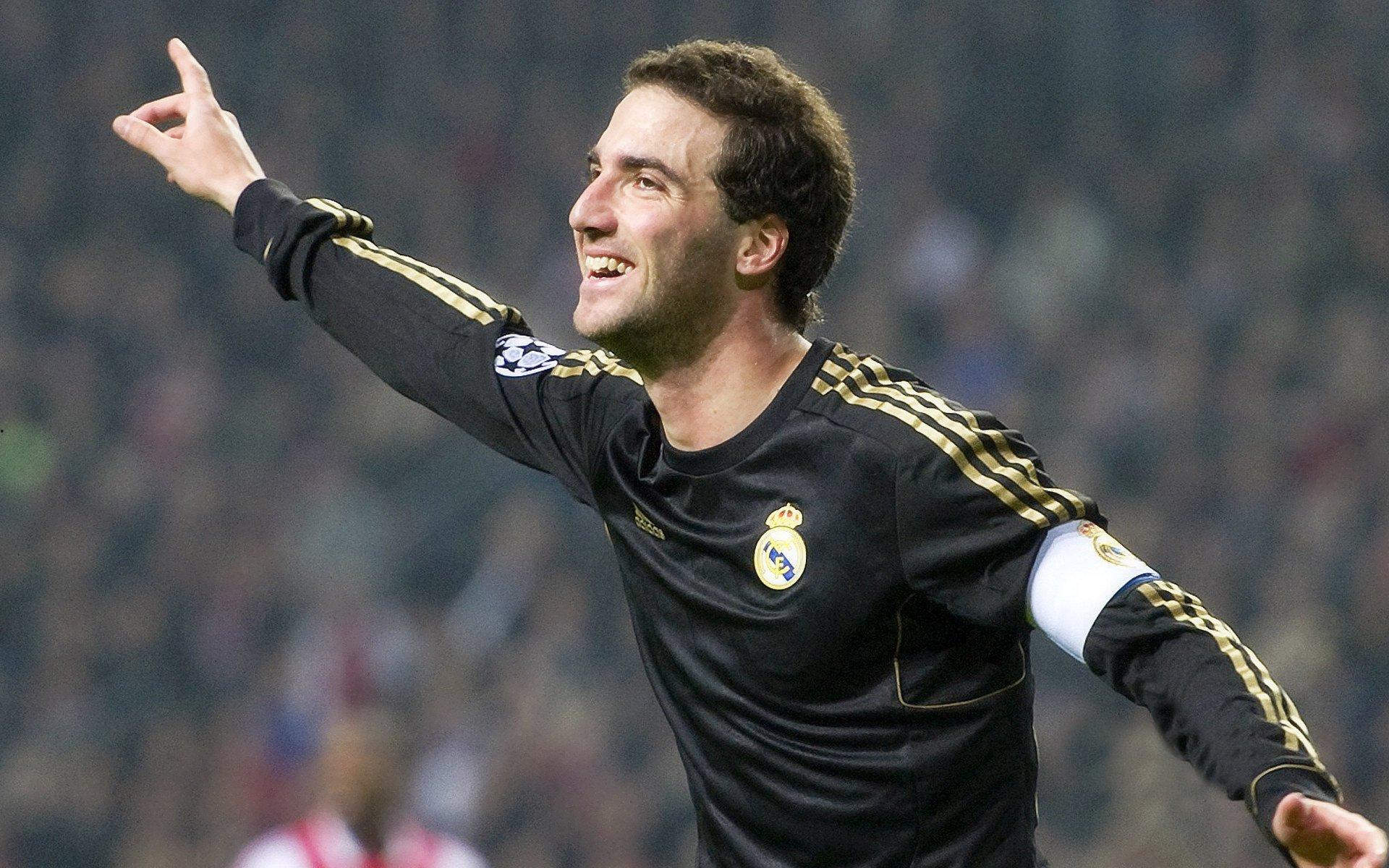 圆桌热议,全明星先发阵容引争议,谁是最被低估的遗珠?